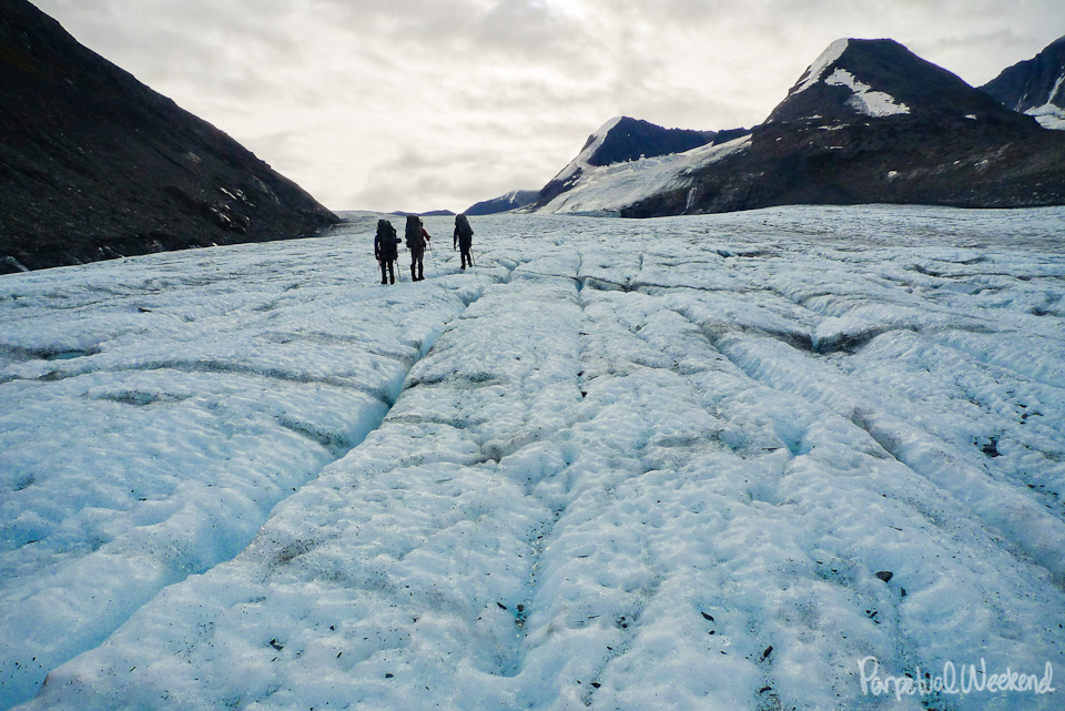 glacier walking, hike backpack, walk in alaska